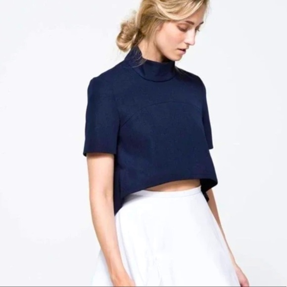 Finders Keepers Navy Blue Structured High Low Top XS‎
